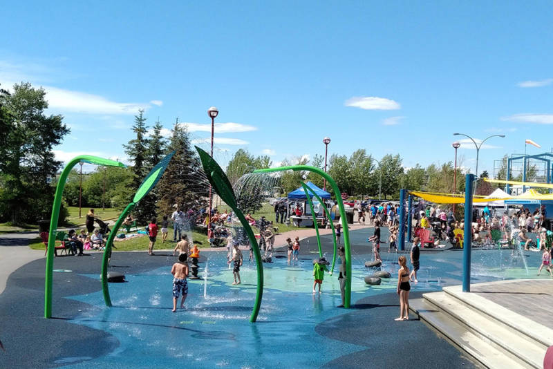 Rotary_Splash_Pad_-_Image_3_-_SFW