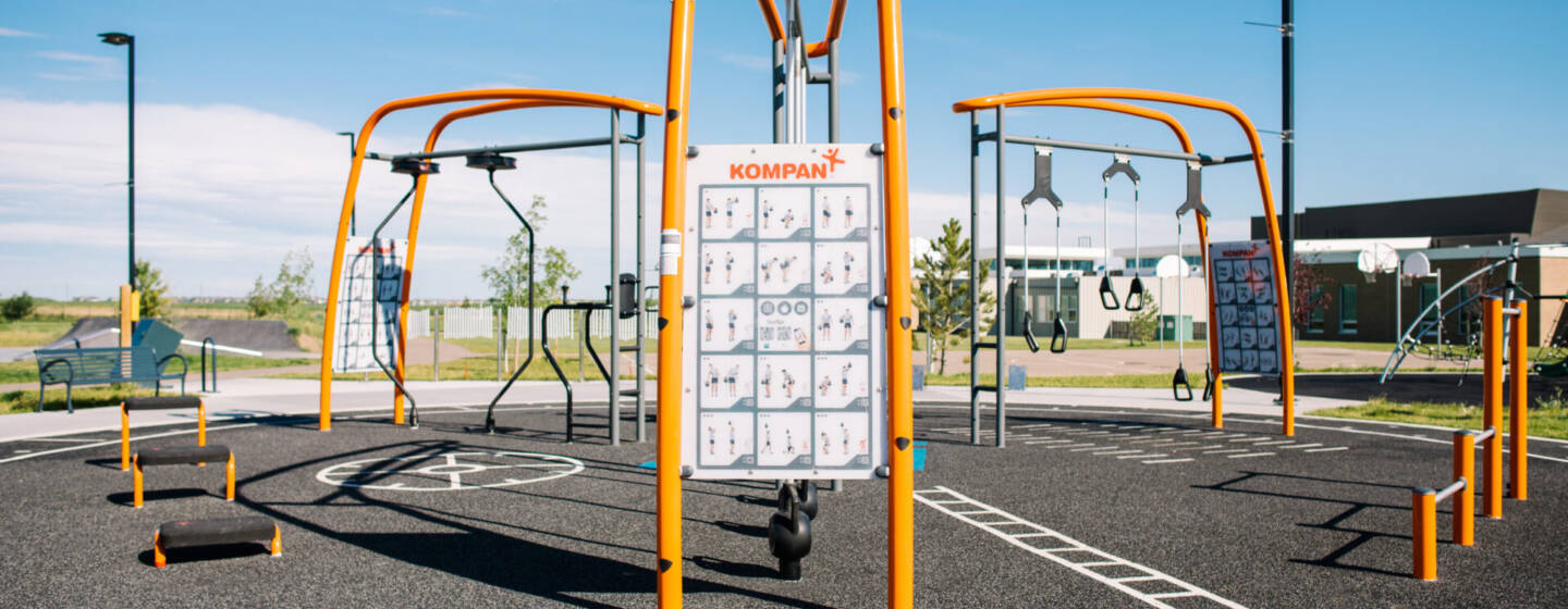 Corrina Walker Photography Outdoor fitness equipment