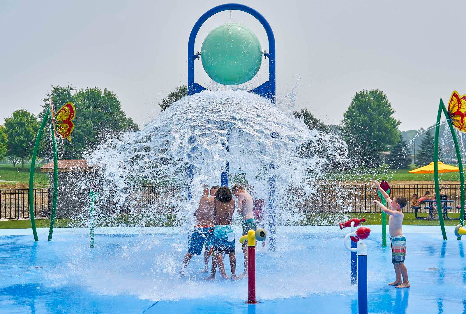 untitled-3-2 Adventure zone mega soaker in Waterplay splash pad