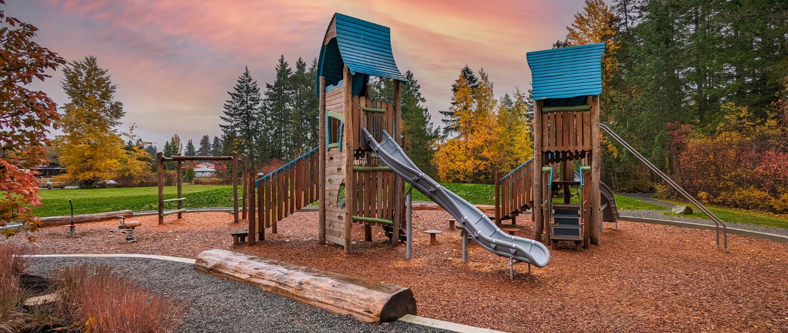 KOMPAN Robinia playground at sunset, in the fall