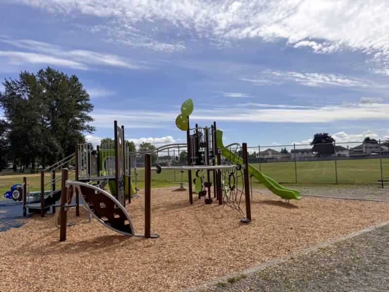 PARKWORKS_BC_Pitt Meadows-Edith McDermott Elementary School_17